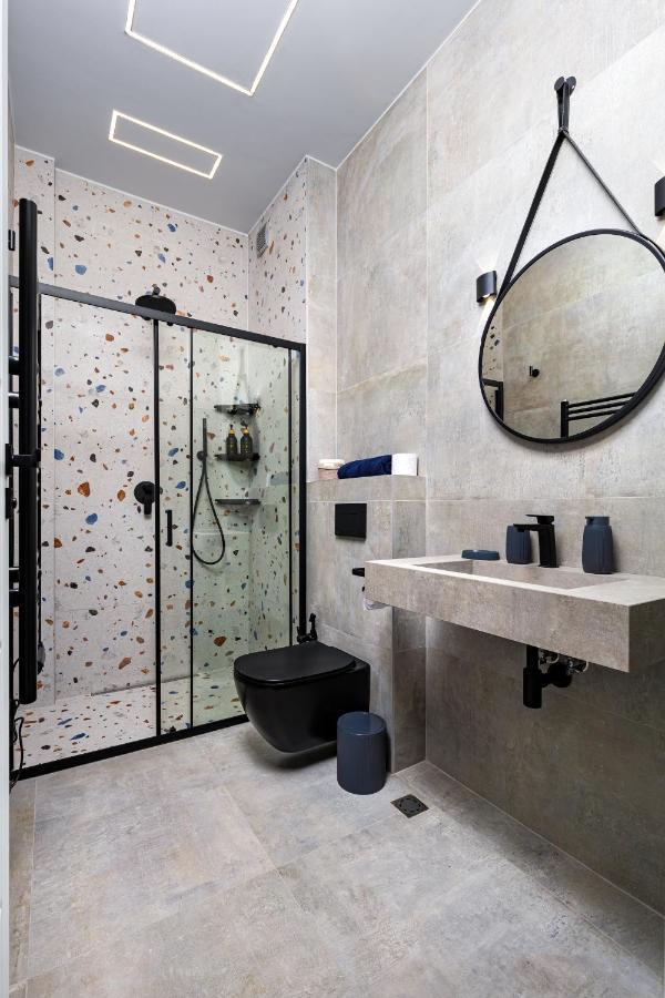 Industrial-Style 2Bd Loft With Parking Spot By Flat Mаnager Appartement Plovdiv Buitenkant foto
