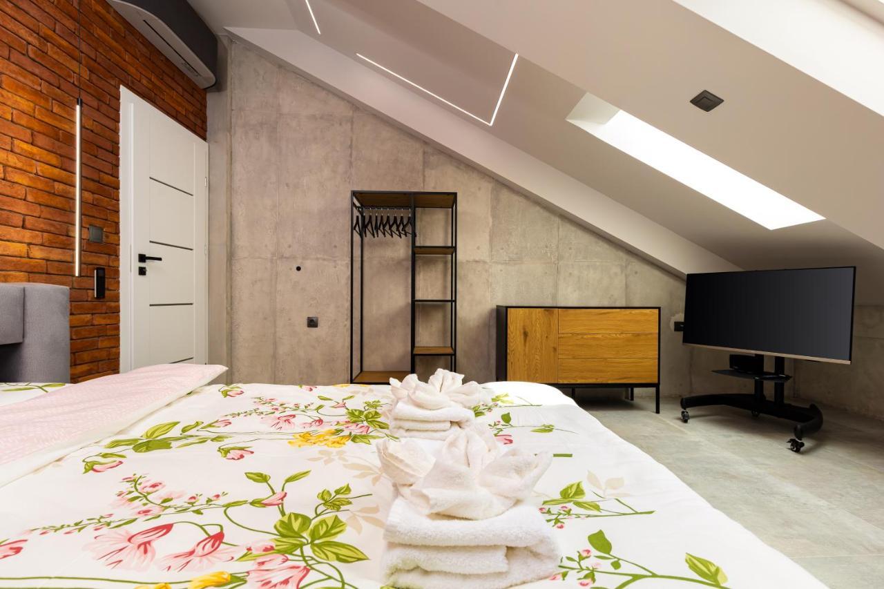 Industrial-Style 2Bd Loft With Parking Spot By Flat Mаnager Appartement Plovdiv Buitenkant foto